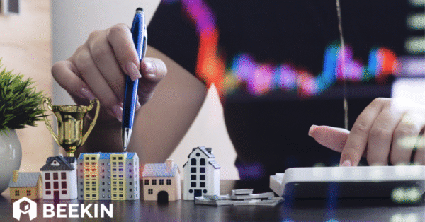 Build vs Buy AI Real Estate: Buy Infrastructure & Build Advantage to Win the Best AI-Powered Real Estate Platform